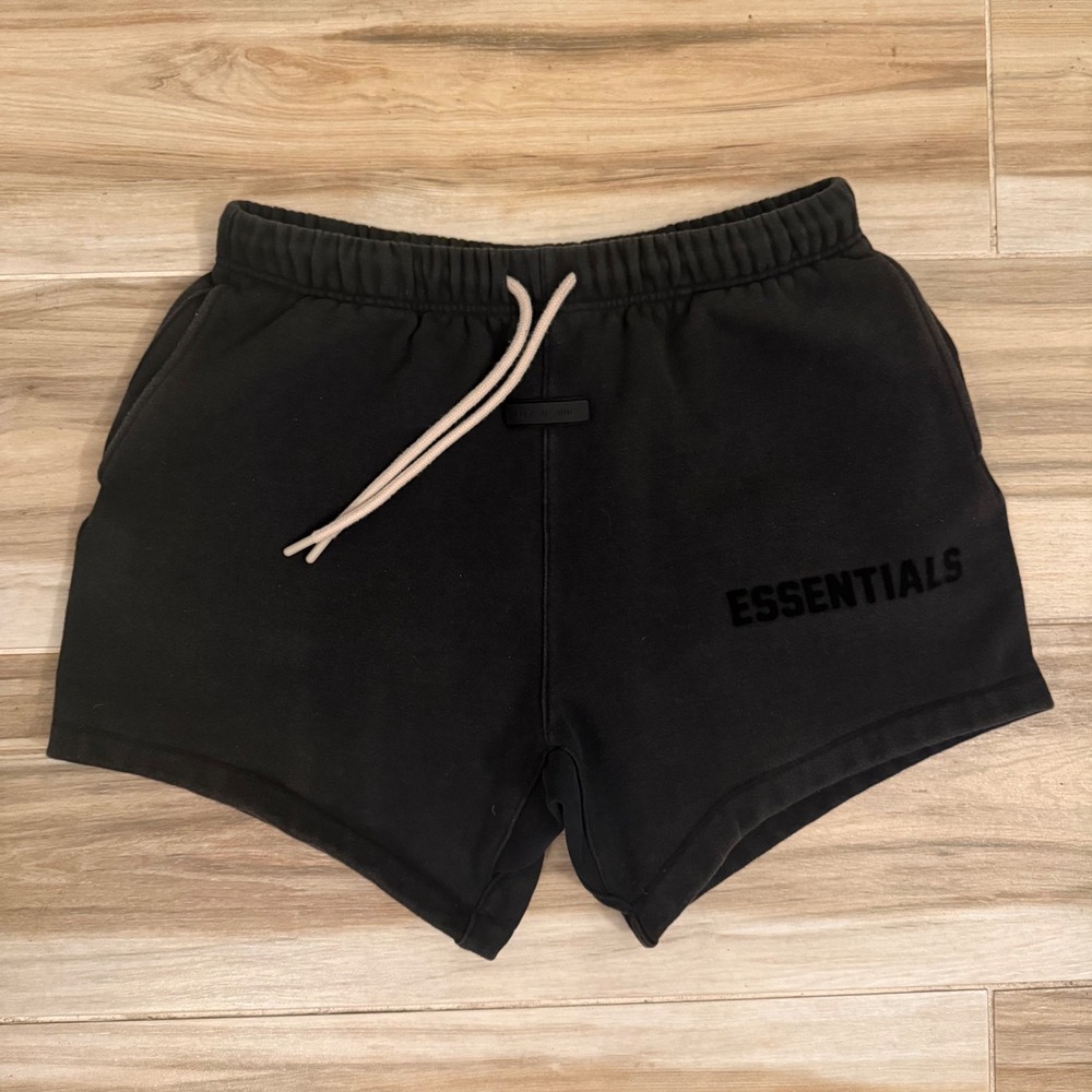 Fear of God Essentials Sweat Shorts Black Fleece Drawstring Logo Mens Size S